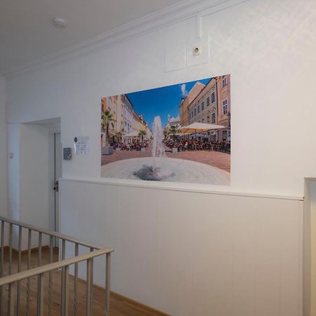 Cityhotel Am Domplatz Self-Checkin 클라겐푸르트 외부 사진